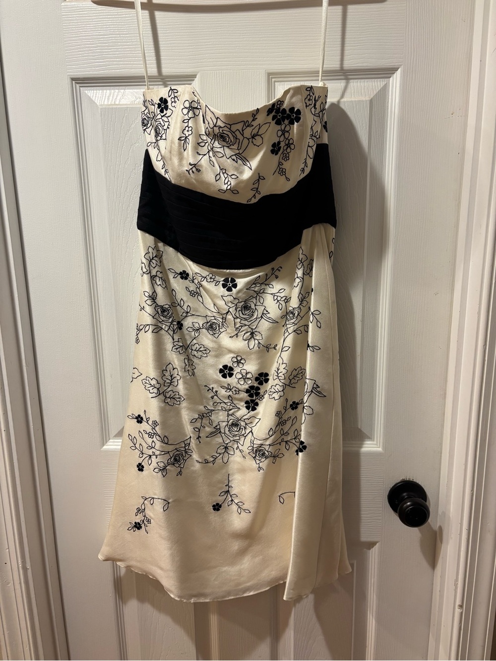 White House Black Market Embroidered Ivory & Black Strapless Dress